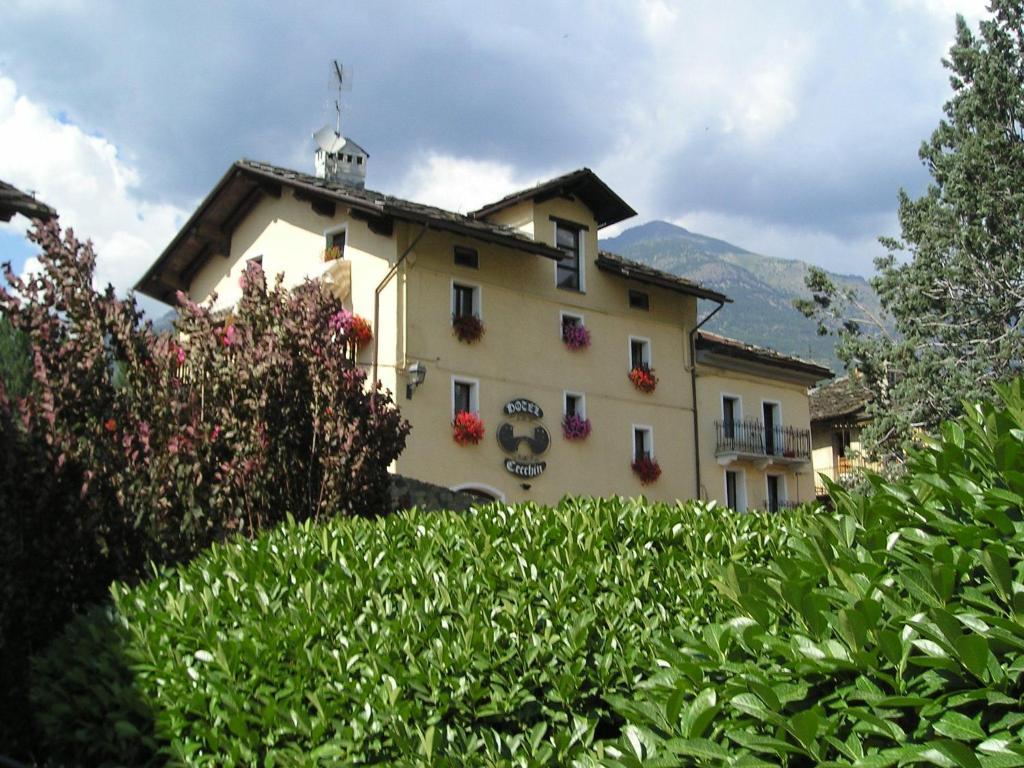 Hotel Cecchin Аоста Екстериор снимка